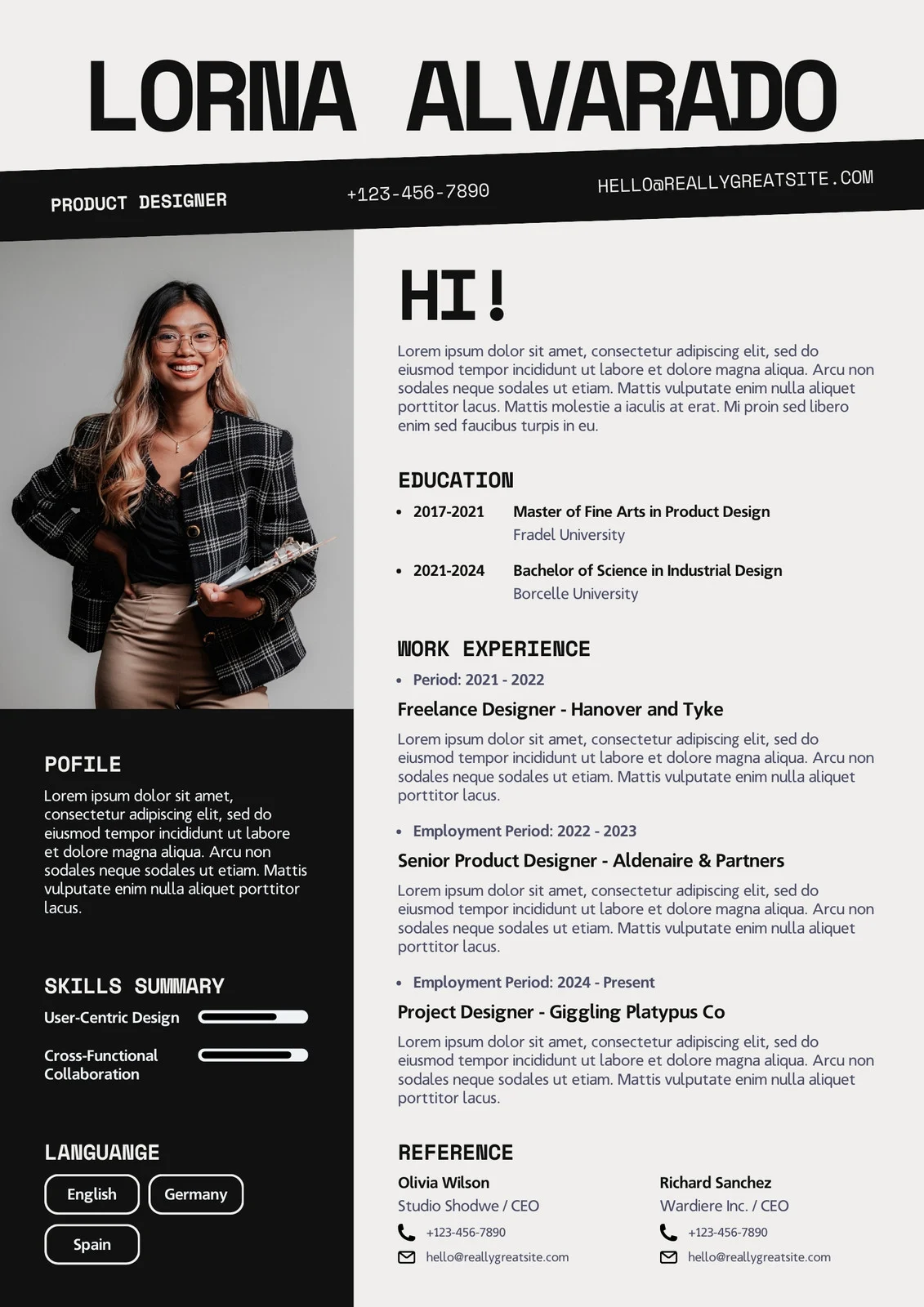 Black and White Modern CV Resume